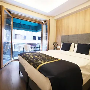 Martin Istanbul