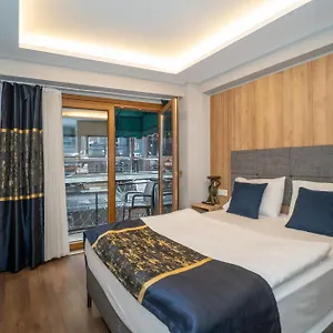 Martin Istanbul