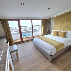  Appart hôtel Taksim La Marino